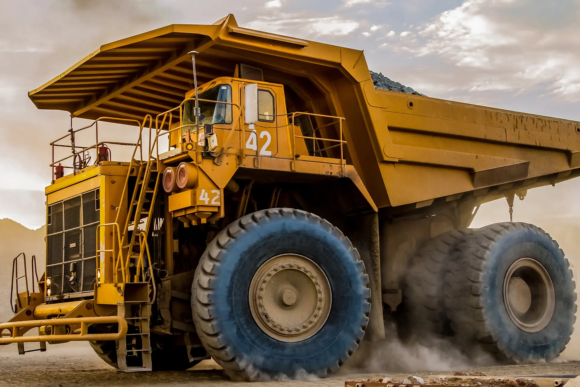 Materiales Hidrocarburos Oil Tech & Supply Services